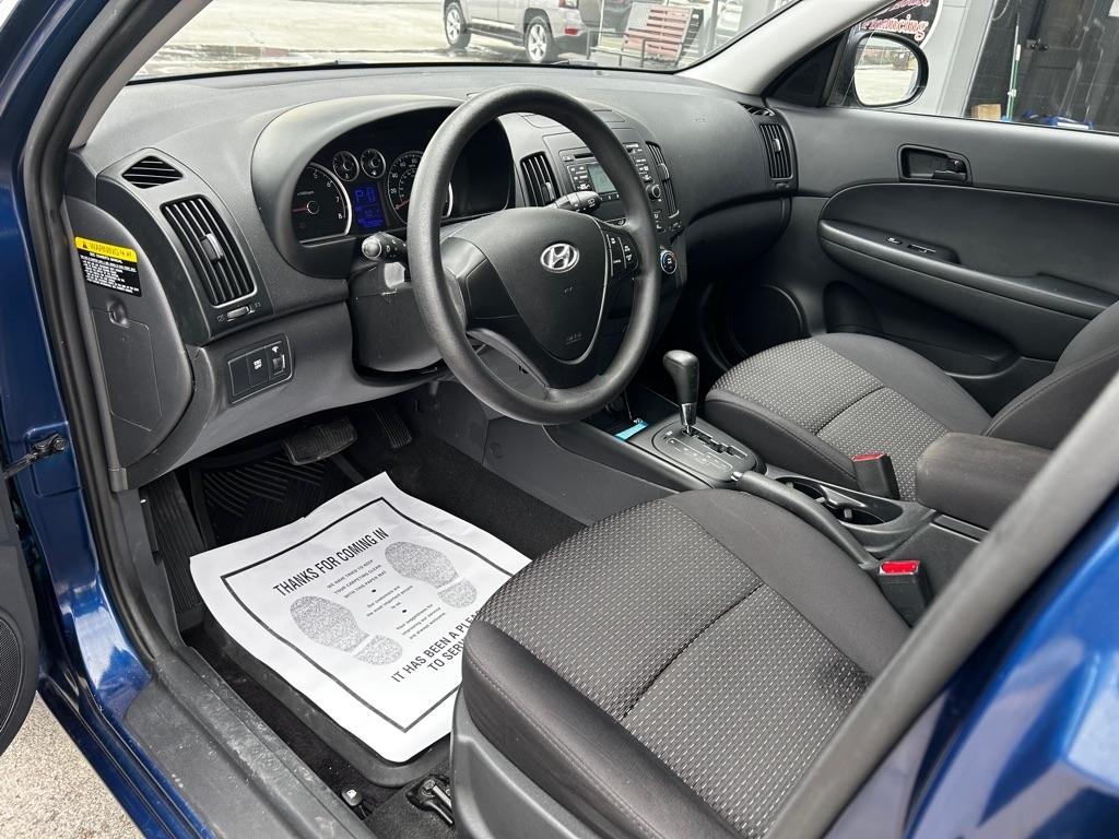 Hyundai Elantra Touring GLS Manual 2011