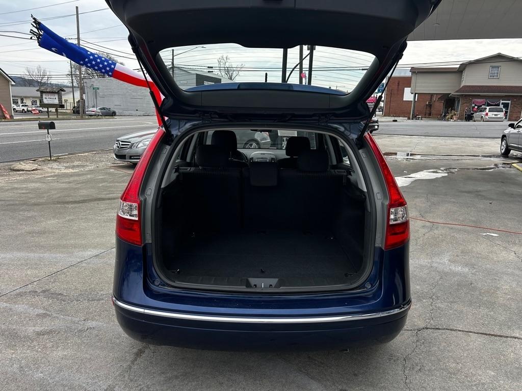 Hyundai Elantra Touring GLS Manual 2011