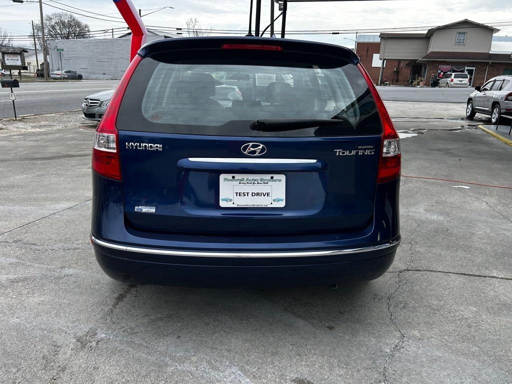 Hyundai Elantra Touring GLS Manual 2011