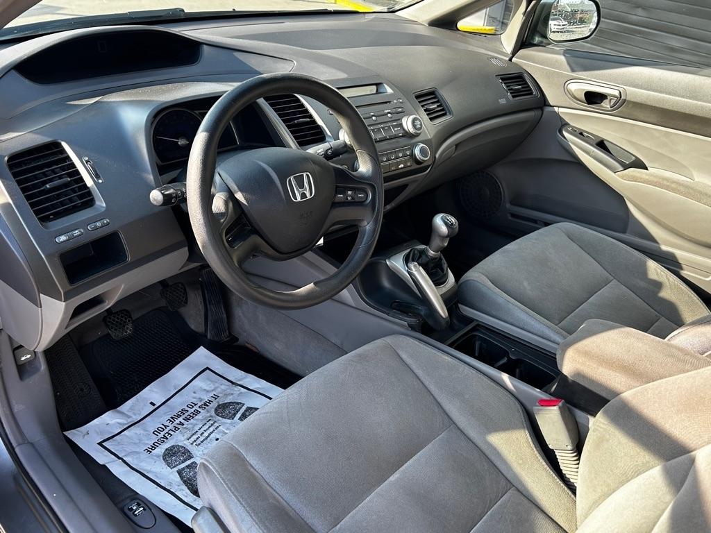 Honda Civic LX sedan 2007