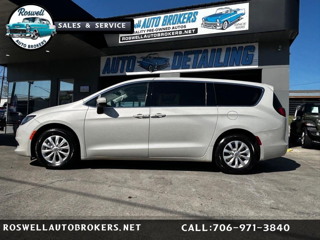2017 Chrysler Pacifica Touring