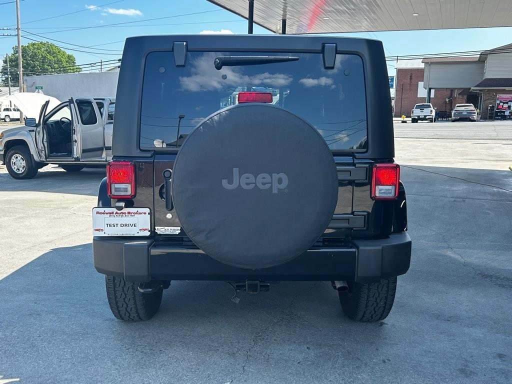 Jeep Wrangler Unlimited Sahara 4WD 2016