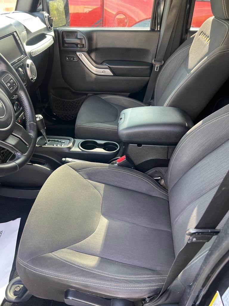 Jeep Wrangler Unlimited Sahara 4WD 2016