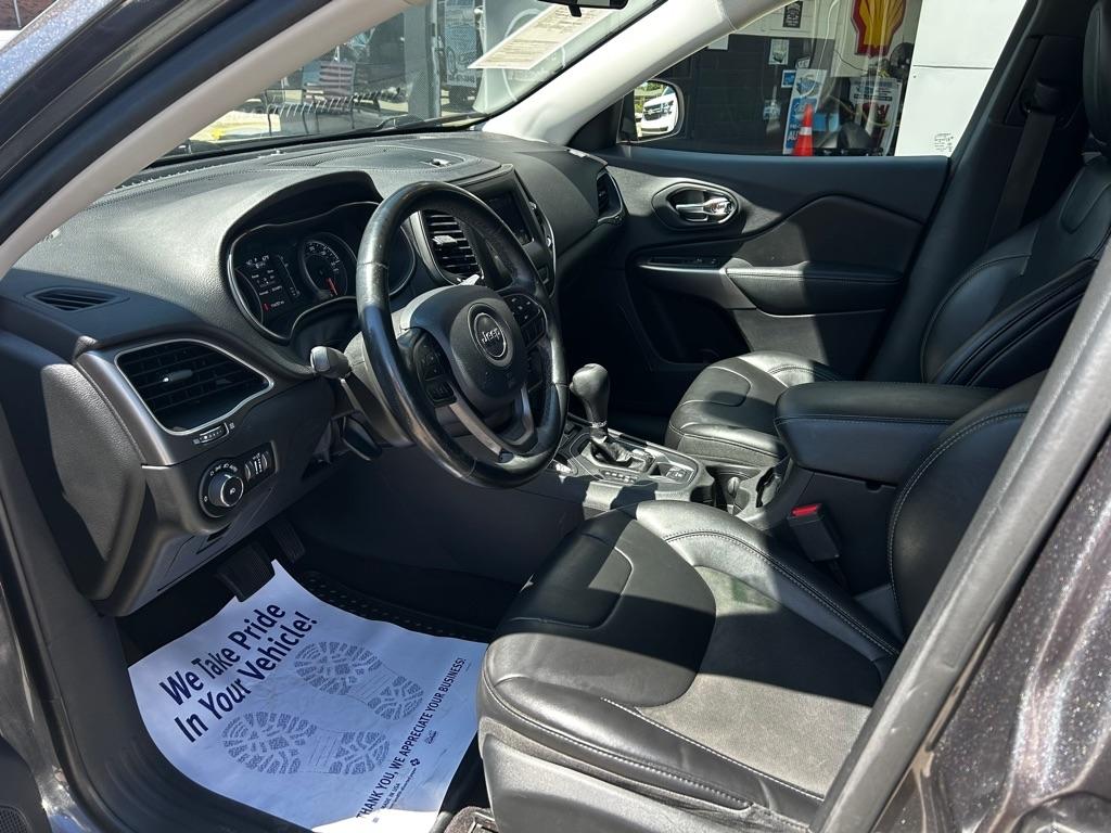 Jeep Cherokee Latitude Plus FWD 2019