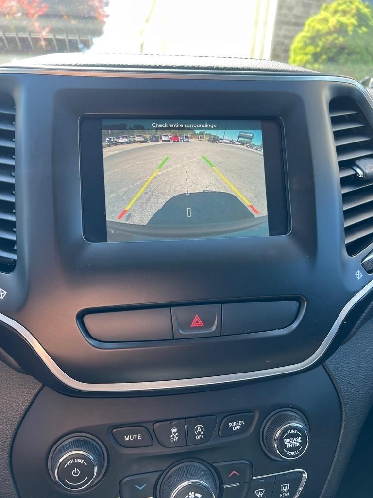 Jeep Cherokee Latitude Plus FWD 2019