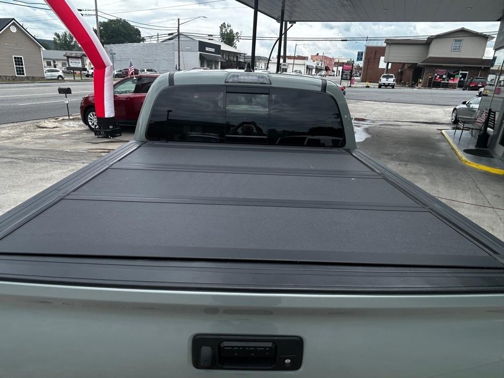 Toyota Tacoma SR5 Double Cab Long Bed V6 6AT 2WD 2022