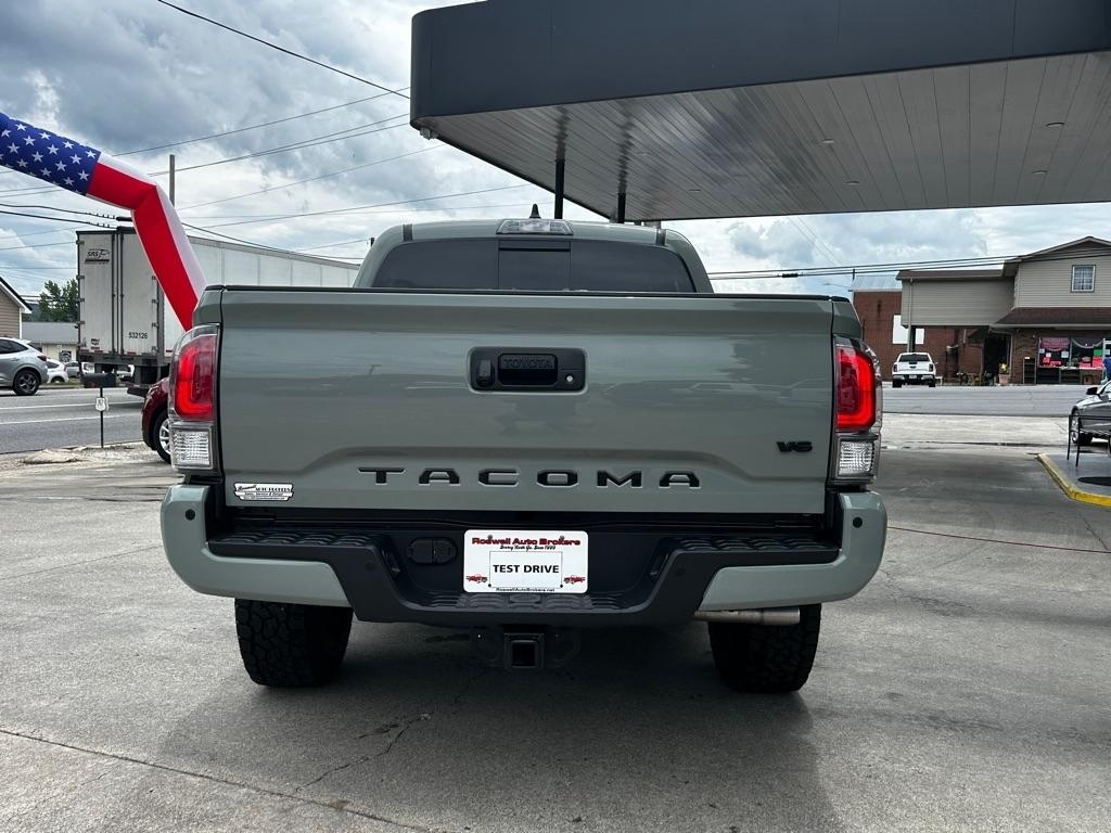 Toyota Tacoma SR5 Double Cab Long Bed V6 6AT 2WD 2022