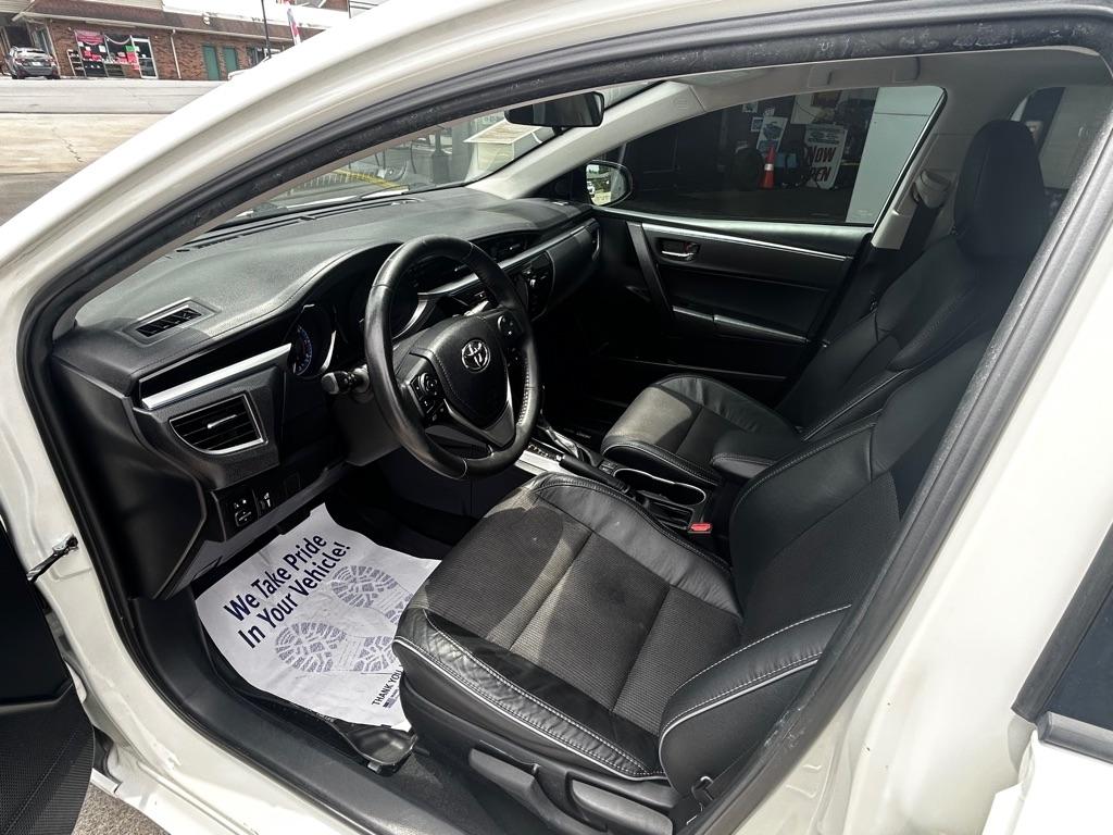 Toyota Corolla LE CVT 2015