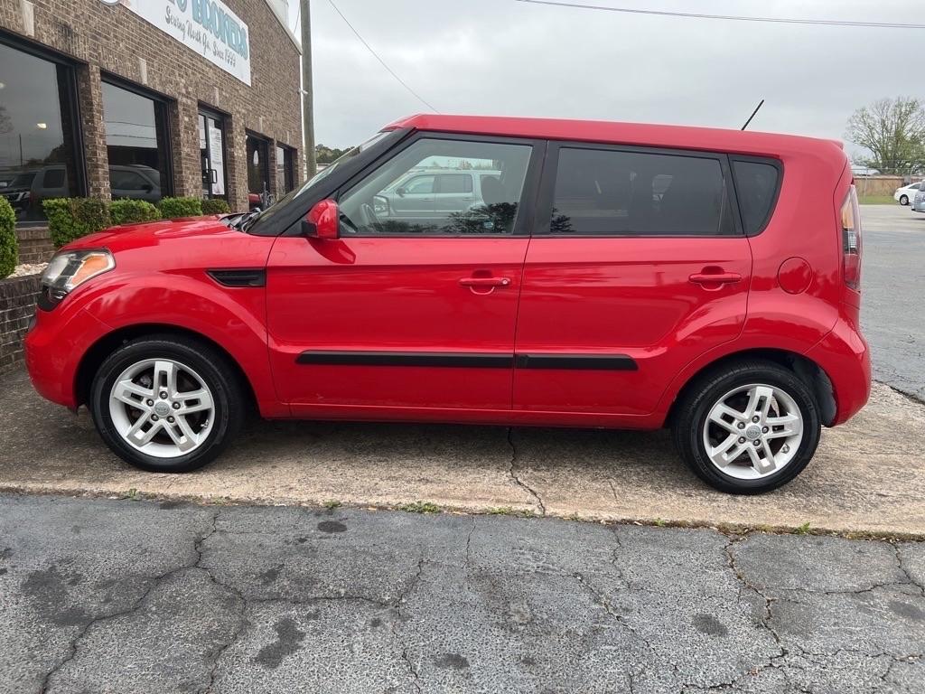 Kia Soul + 2011