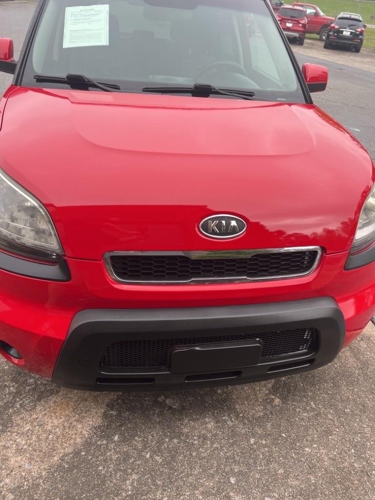 Kia Soul + 2011