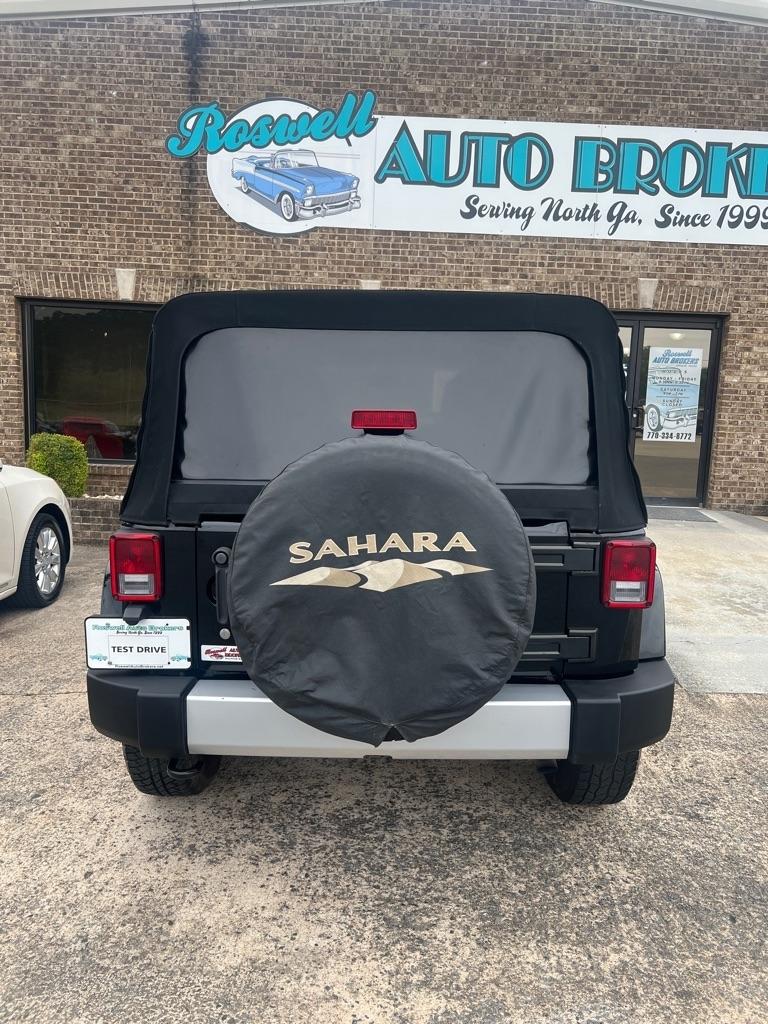 Jeep Wrangler Unlimited Sahara 4WD 2014