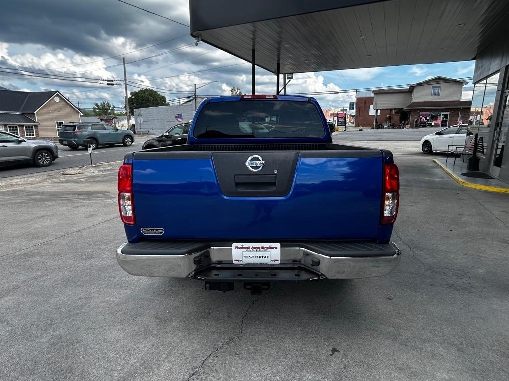 Nissan Frontier S Crew Cab 2WD 2012
