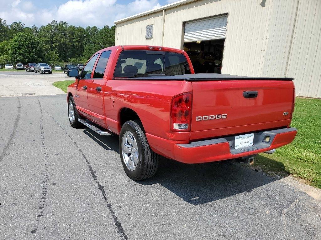 Dodge Ram 1500 ST Quad Cab 2WD 2004