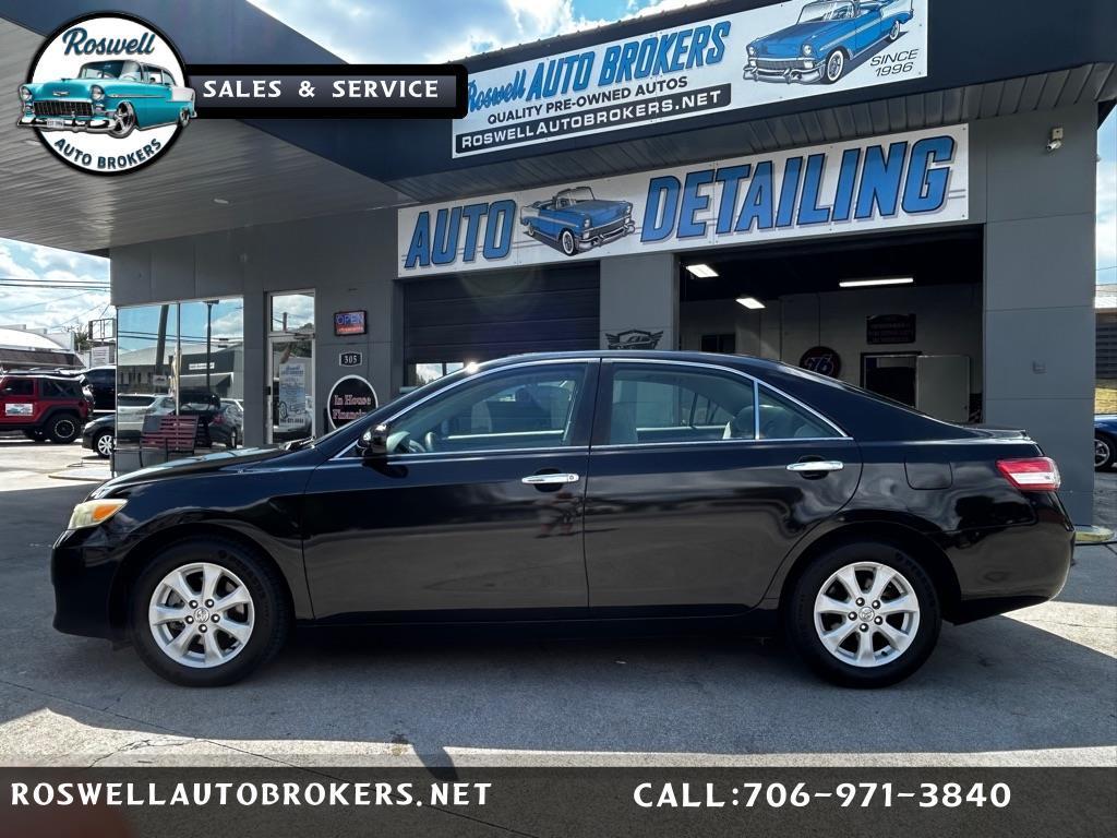 2010 Toyota Camry SE 6-Spd MT
