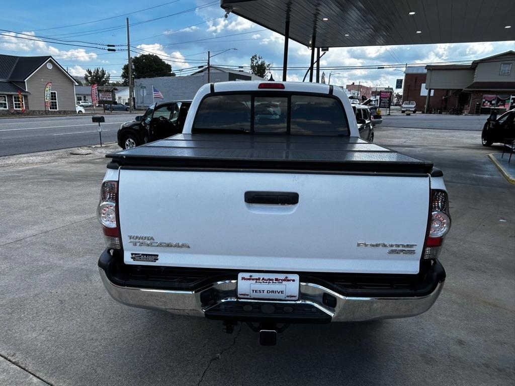 Toyota Tacoma PreRunner Double Cab I4 4AT 2WD 2014