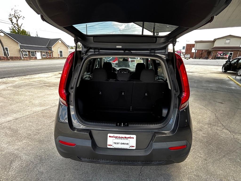 Kia Soul LX CVT 2021