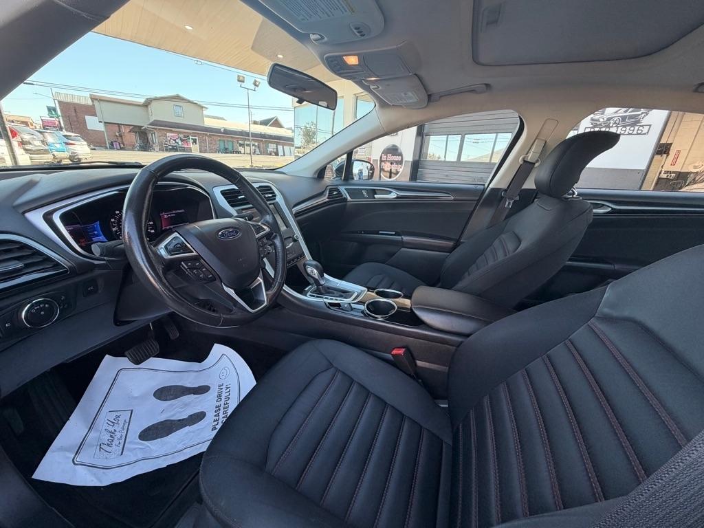 Ford Fusion SE 2013