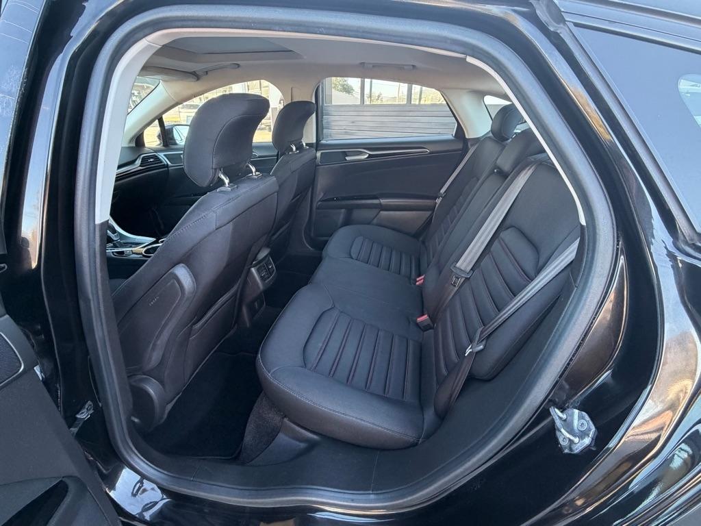 Ford Fusion SE 2013