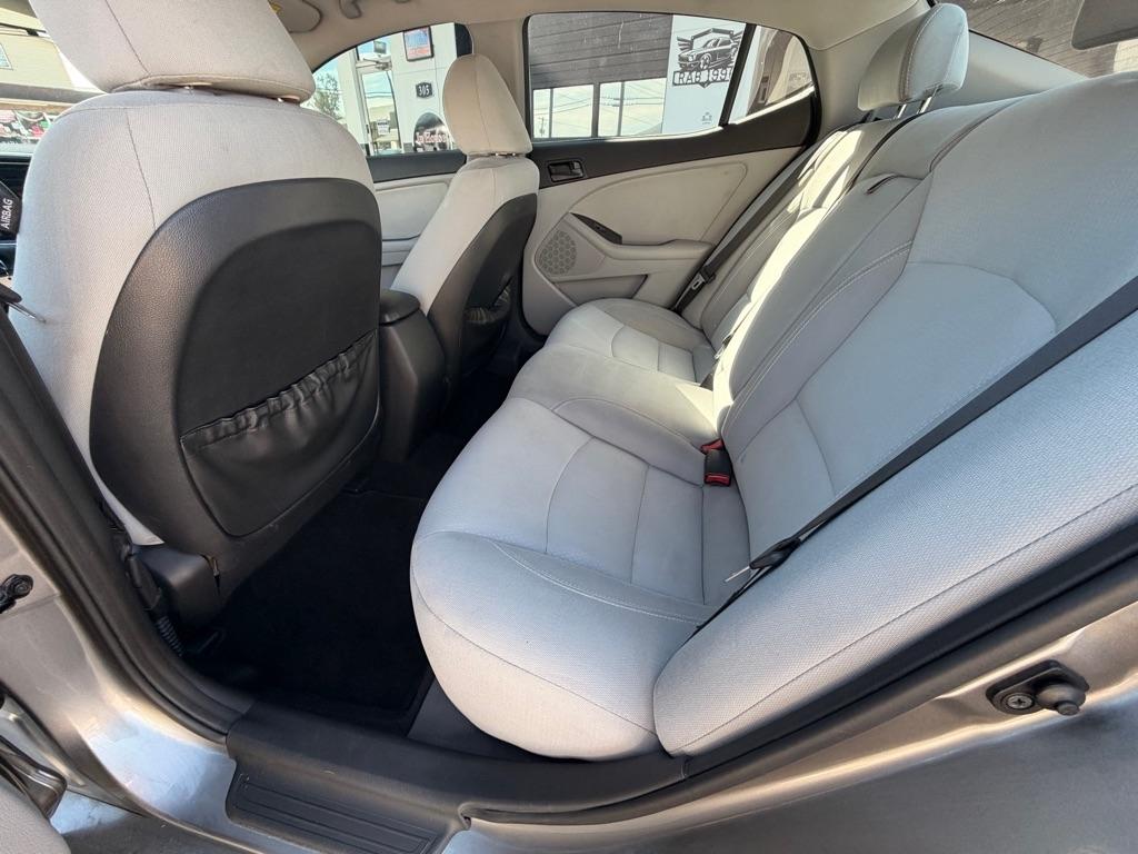 Kia Optima LX 2014