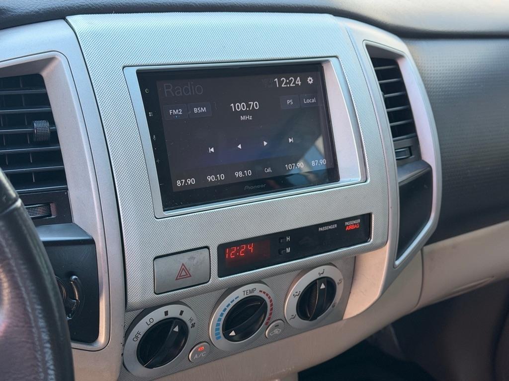 Toyota Tacoma PreRunner Double Cab V6 Auto 2WD 2008