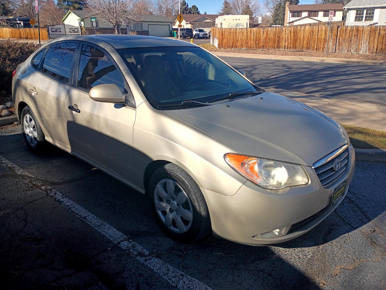 2008 Hyundai Elantra SE's photo