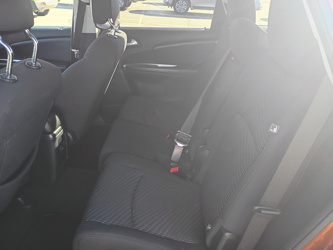 Dodge Journey SXT AWD 2012