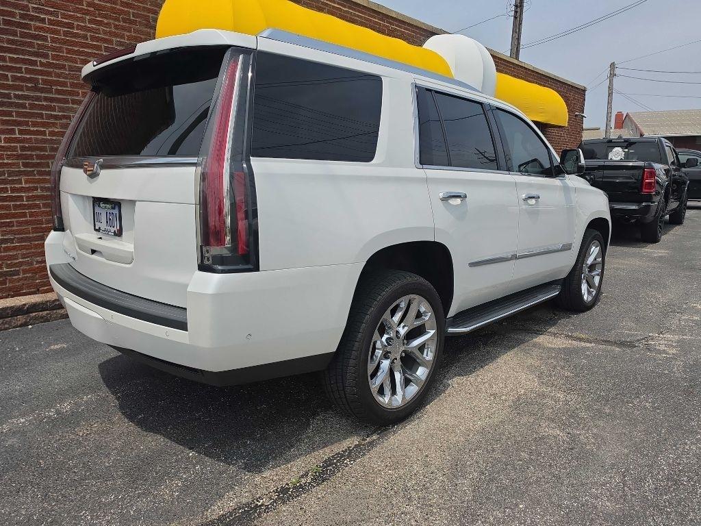 Cadillac Escalade Luxury 4WD 2018