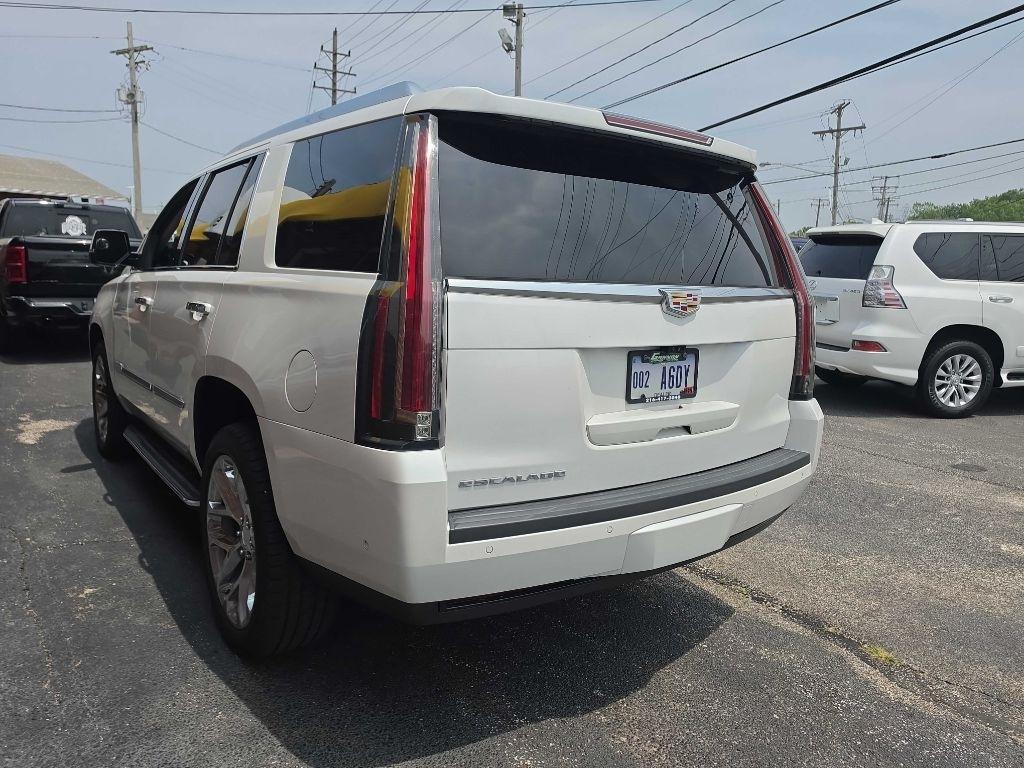 Cadillac Escalade Luxury 4WD 2018