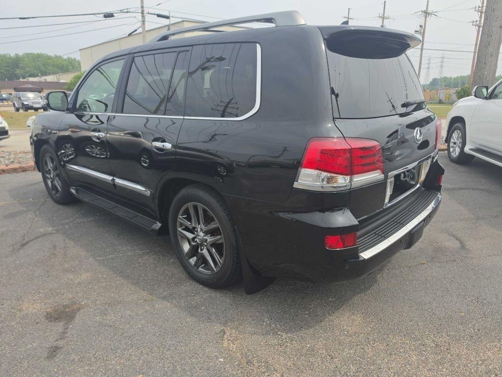 Lexus LX 570 Sport Utility 2013