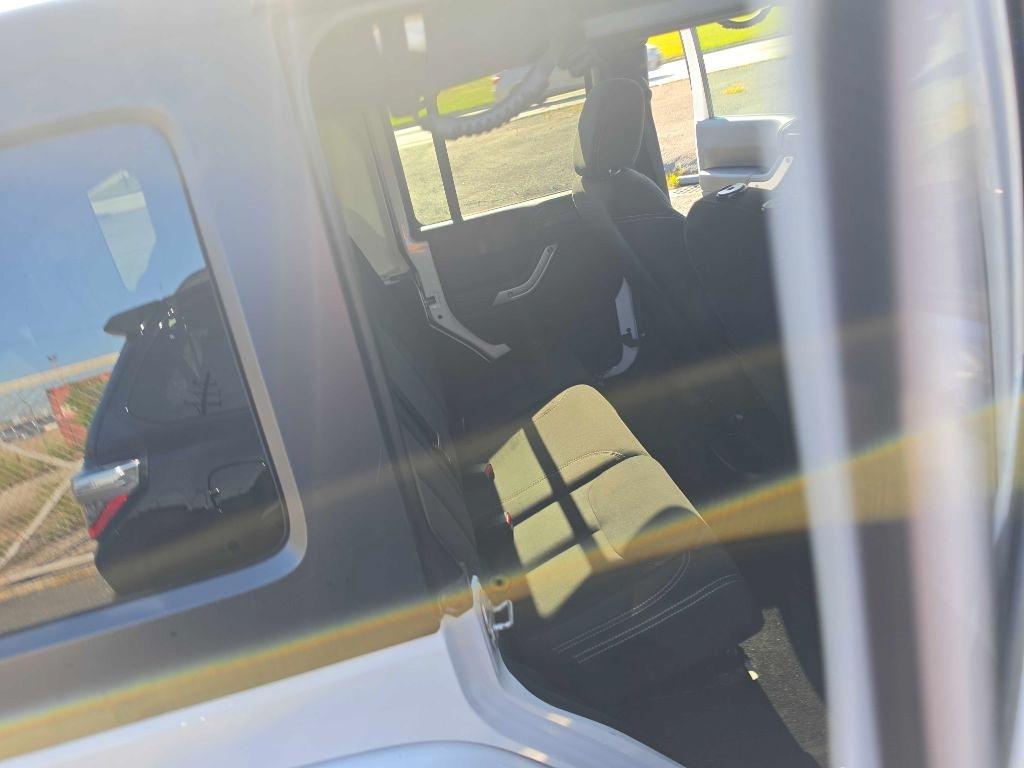 Jeep Wrangler Unlimited Sahara 4WD 2016