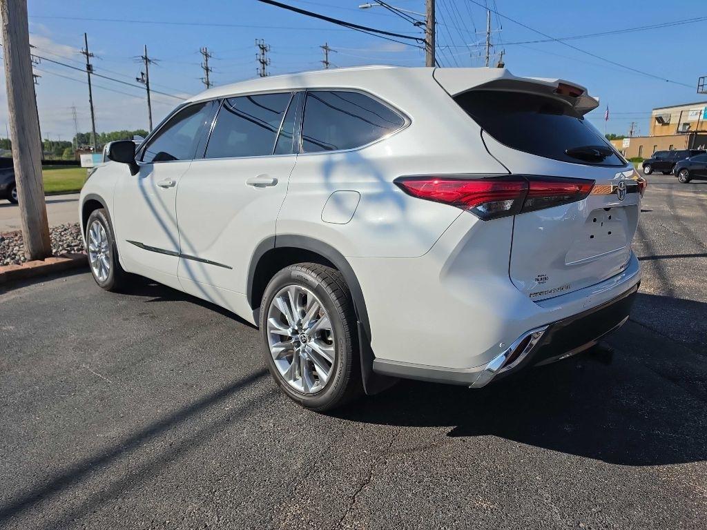 Toyota Highlander Others 2023