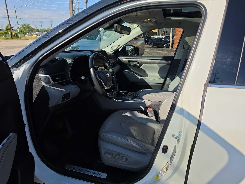 Toyota Highlander Others 2023