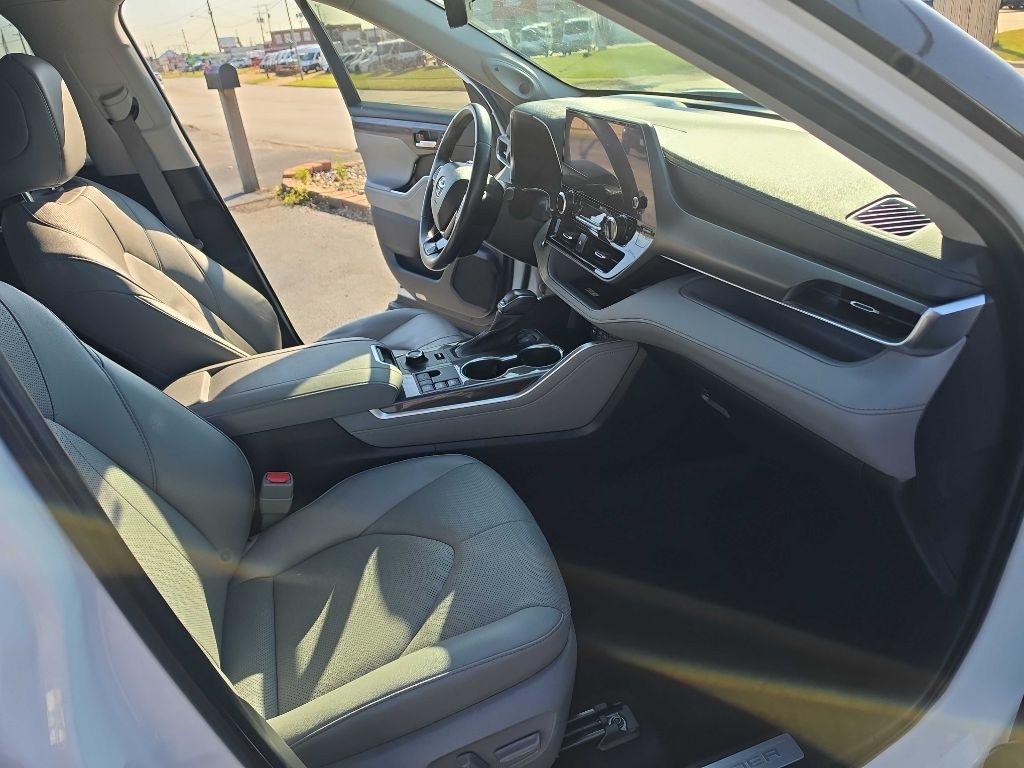 Toyota Highlander Others 2023