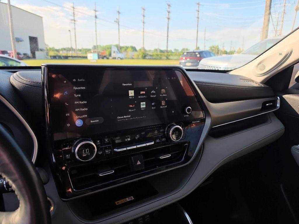 Toyota Highlander Others 2023