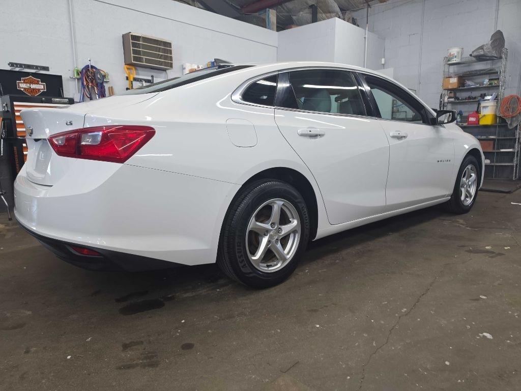 Chevrolet Malibu LS 2016