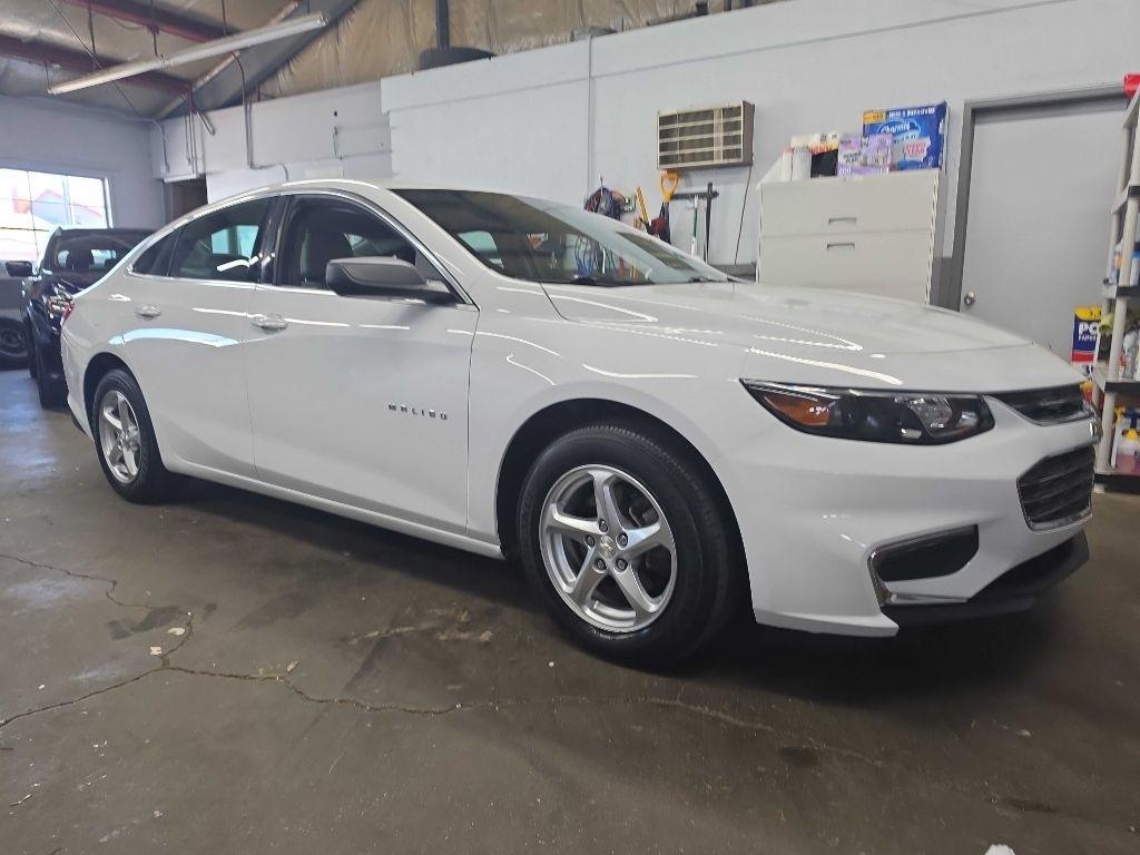 Chevrolet Malibu LS 2016