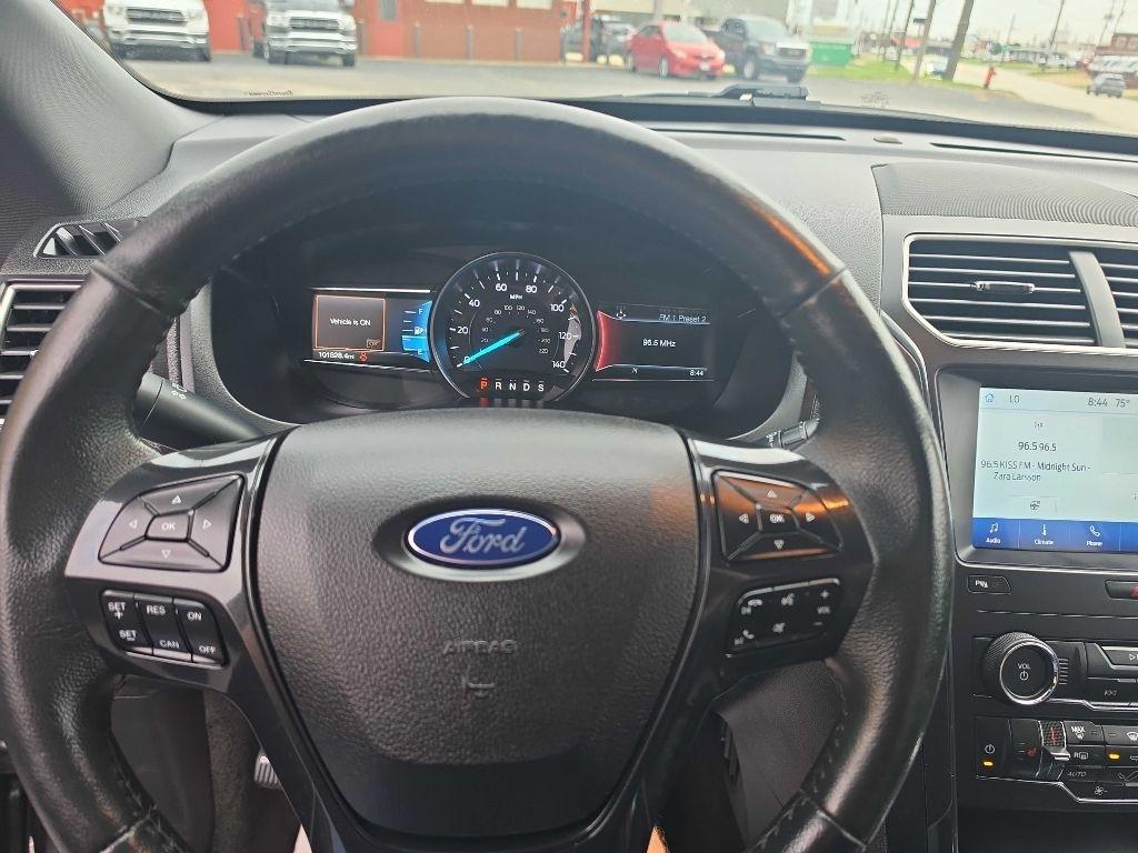 Ford Explorer XLT 4WD 2018