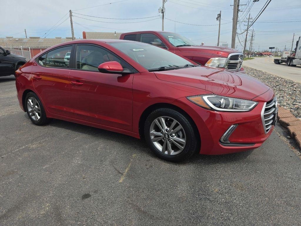 Hyundai Elantra Value Edition 6A 2017