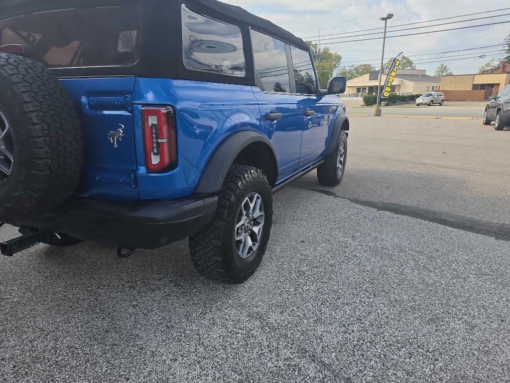 Ford Bronco Base 4-Door w/Advanced 2022