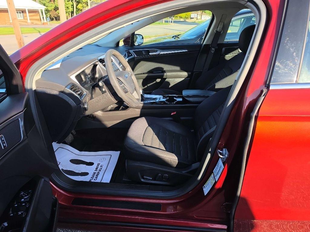 Ford Fusion SE 2014