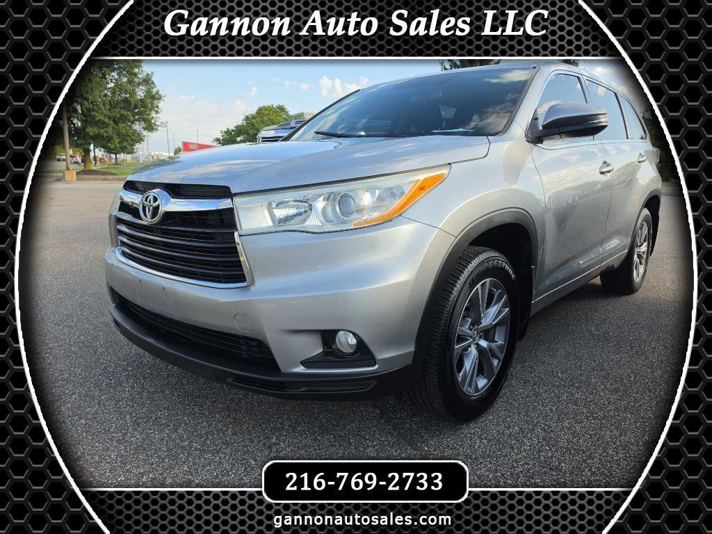 Toyota Highlander LE AWD V6 2014