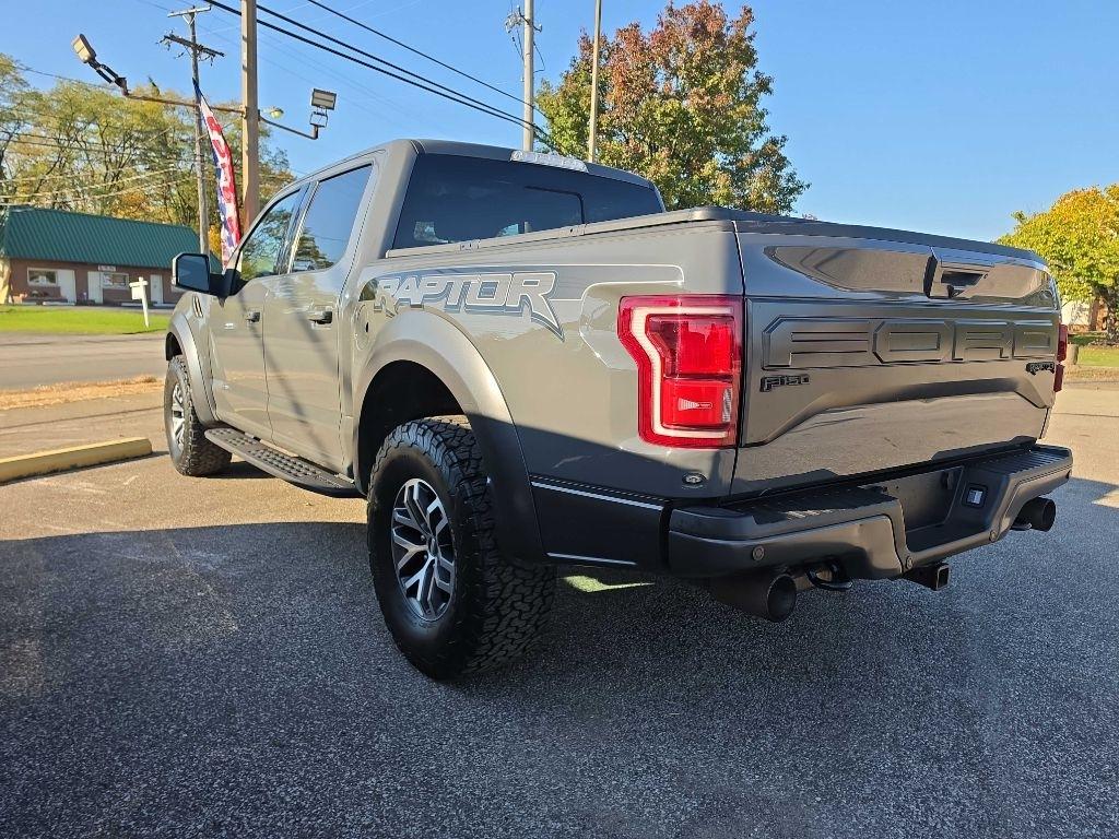Ford F-150 Raptor SuperCrew 4WD 2018
