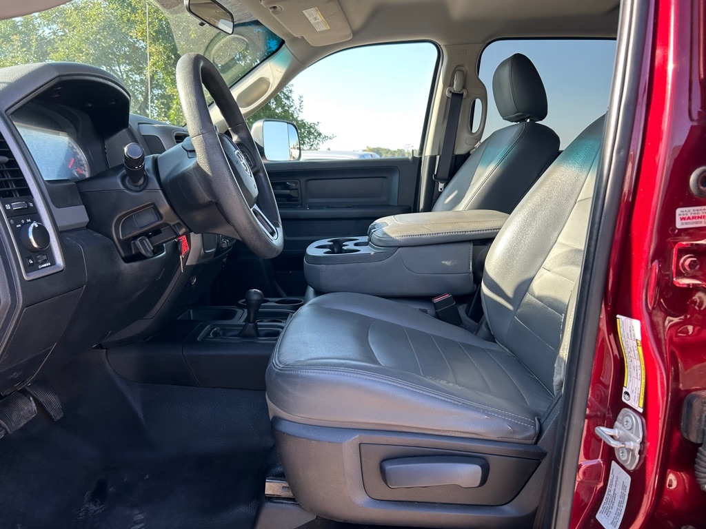 2017 Ram 2500 ST photo 8