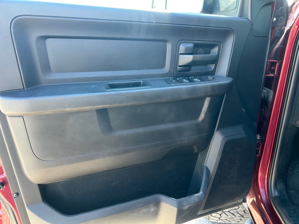 2017 Ram 2500 ST photo 9