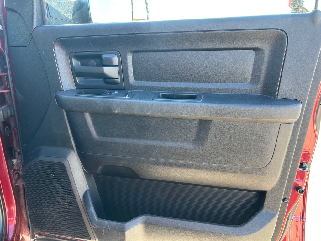 2017 Ram 2500 ST photo 11