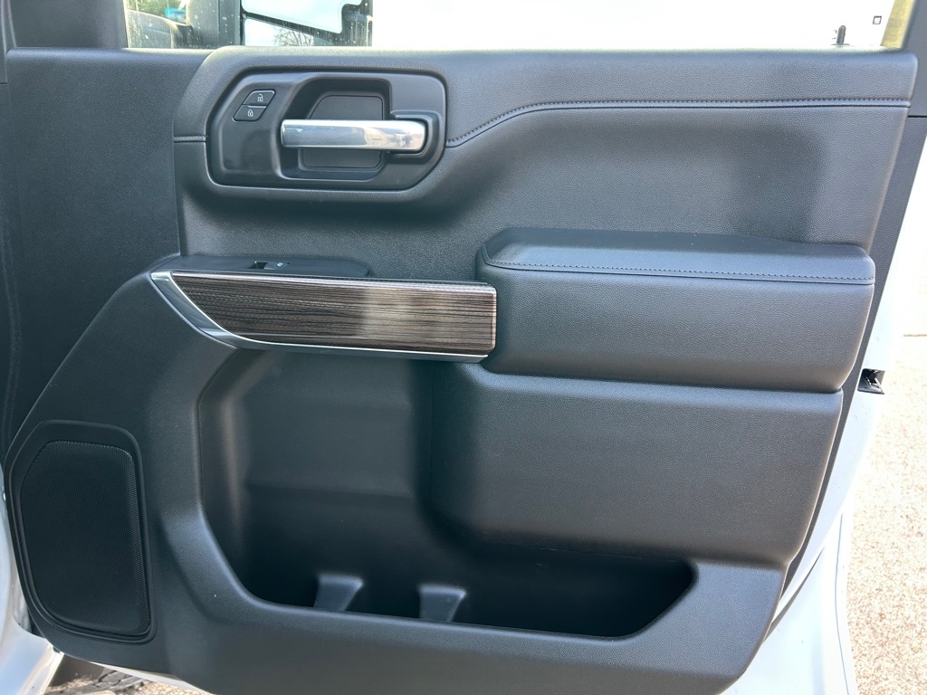 Chevrolet Silverado 2500HD  2021