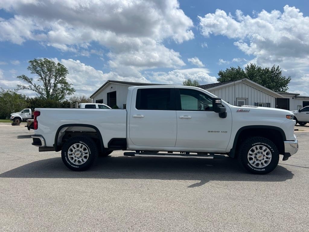 Chevrolet Silverado 2500HD  2024