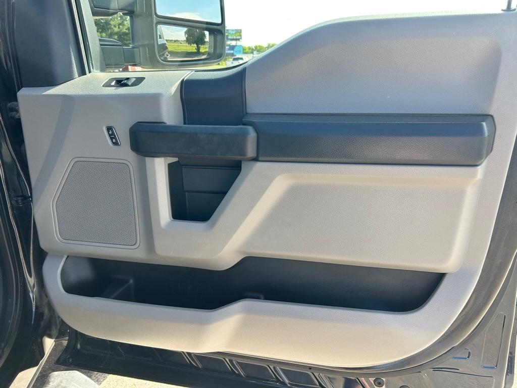 Ford F-350 SD  2022