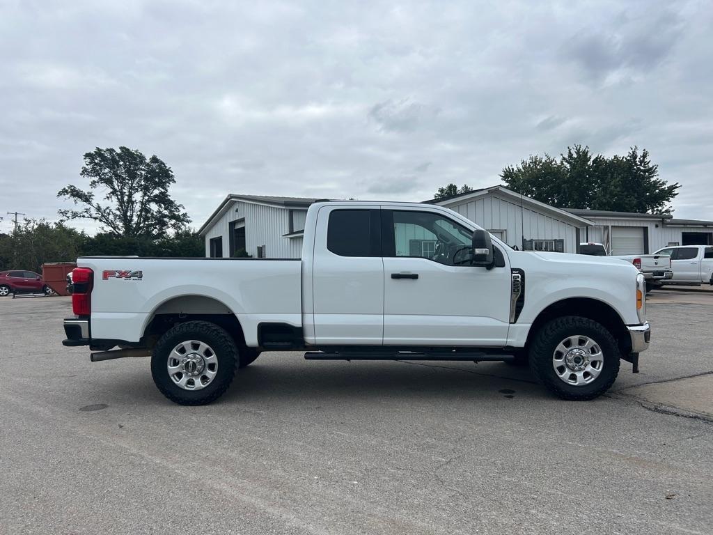 Ford F-250 SD  2023