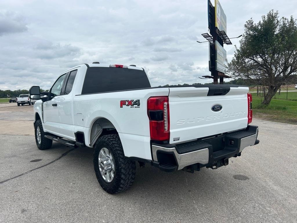 Ford F-250 SD  2023